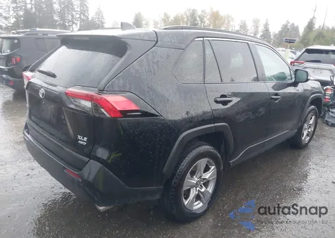 2025 Toyota Rav4 Xle z USA, uszkodzony, nr VIN 2T3P1RFV5SC529382